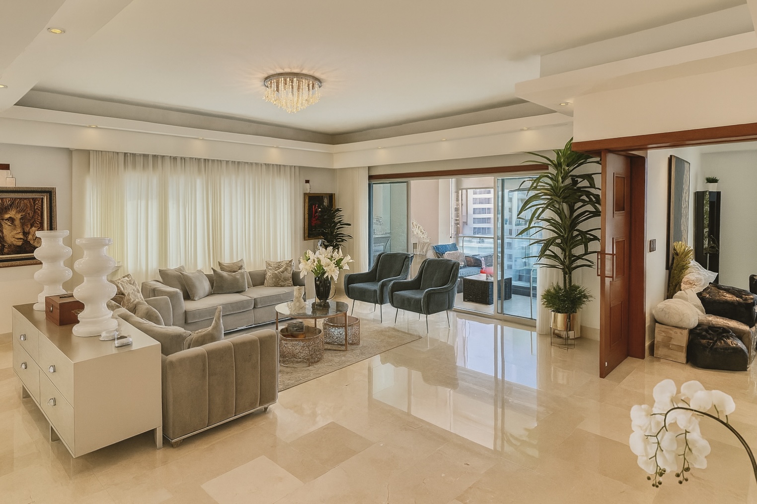 667077B6-0EFF-41F4-9917-A85066E77876