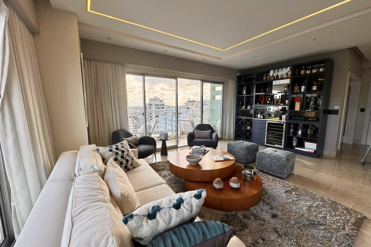 8da0a4de-df25-404f-a50b-4922af1d732b