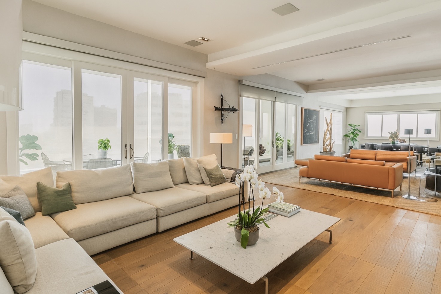 A16082AD-9701-42B2-AC32-B3CAC2FA4090