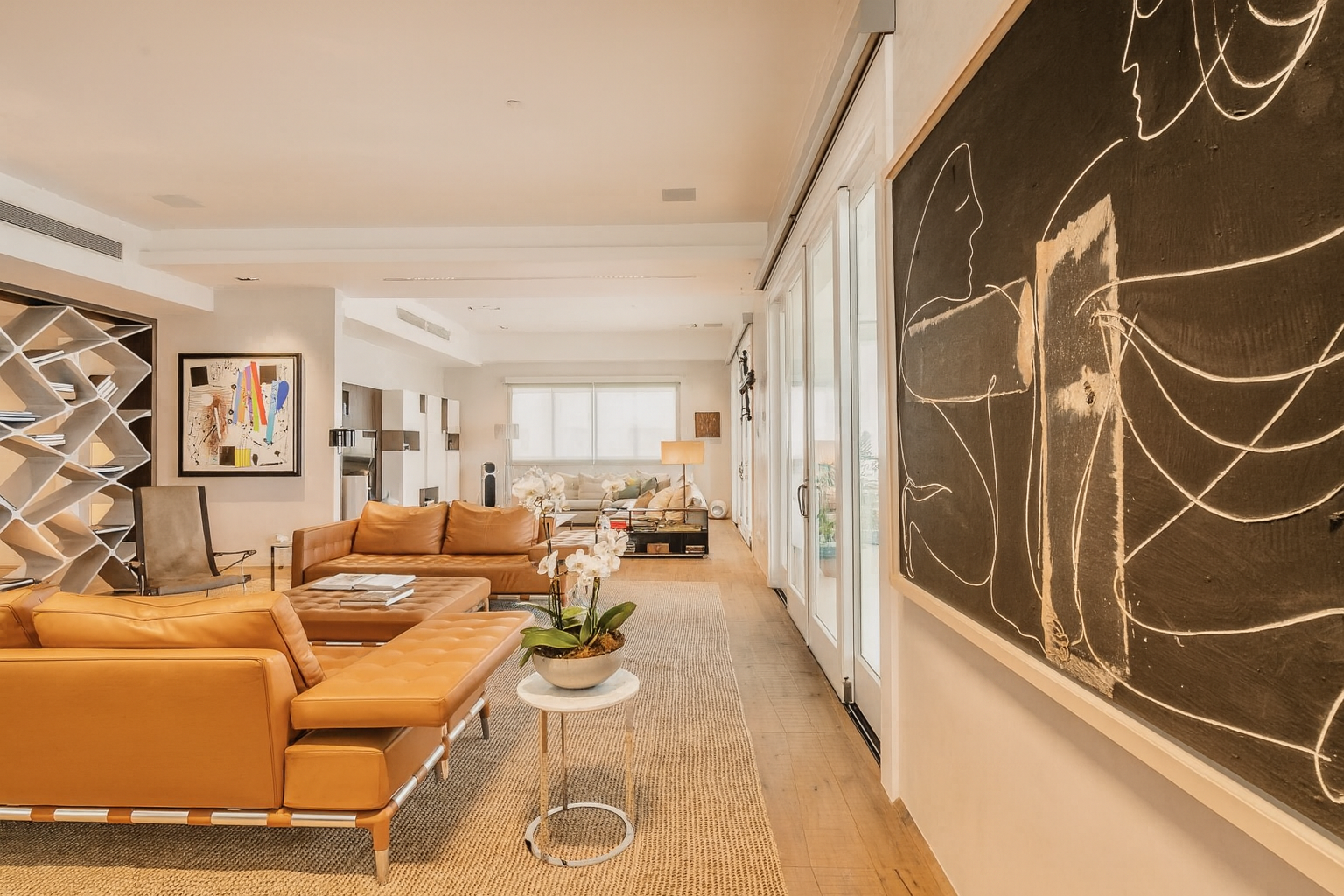 E7D0B30D-77B4-405A-B655-7BCFA5039AE7