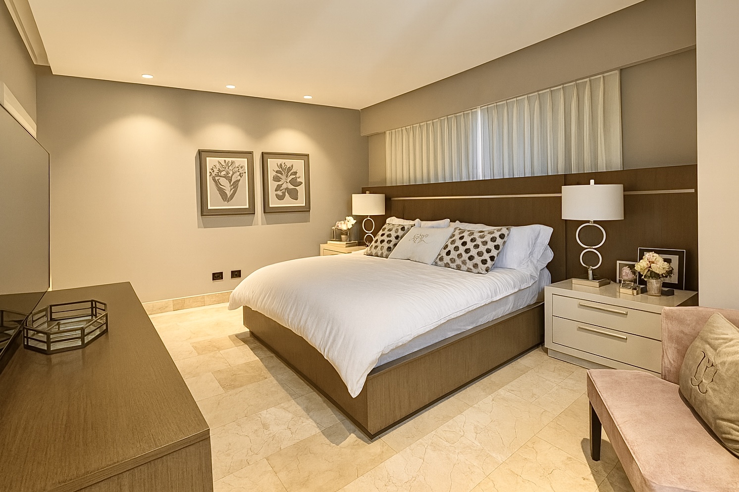 F1549555-531F-4BB0-BA9F-7DB77D369587