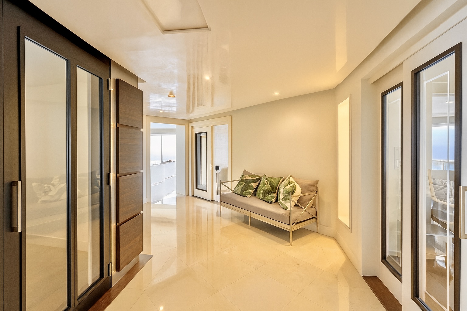 31351301-DF84-43AF-8698-924FB4F02AA6