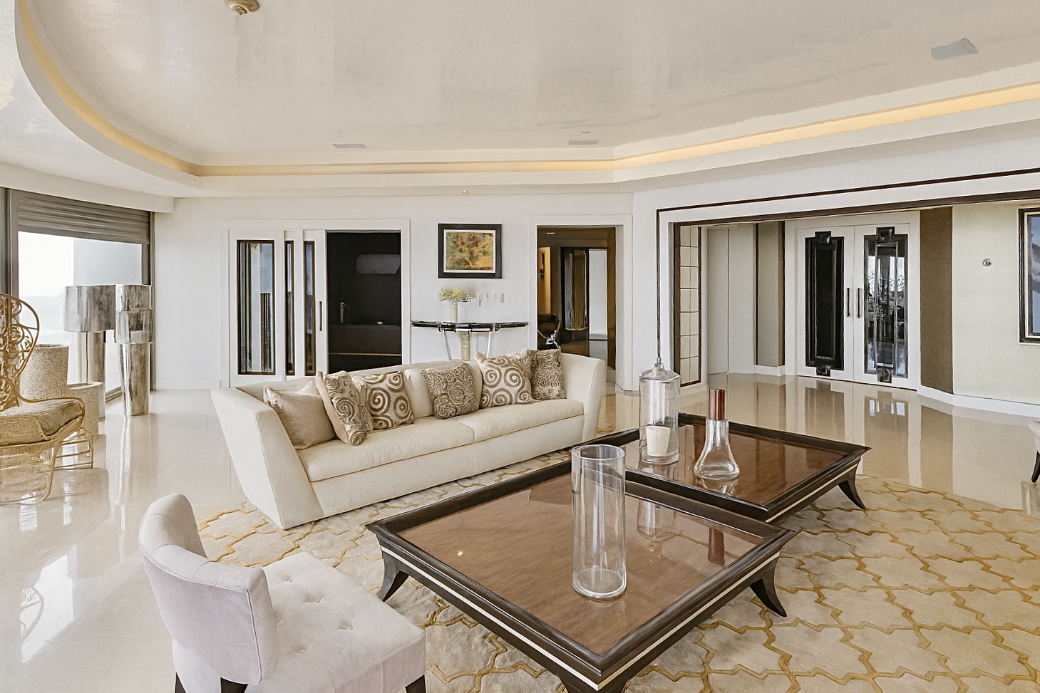 7FF21DA5-0878-49D6-A175-B29F3D937B25