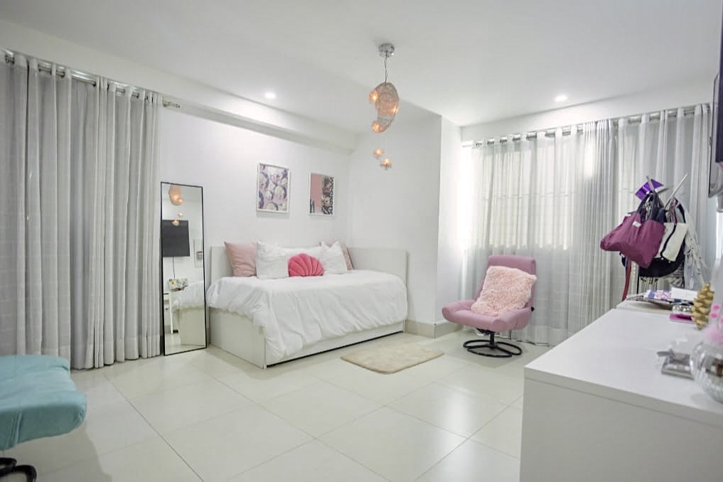 31dd5a0c-1922-4708-8a10-c737811137cc