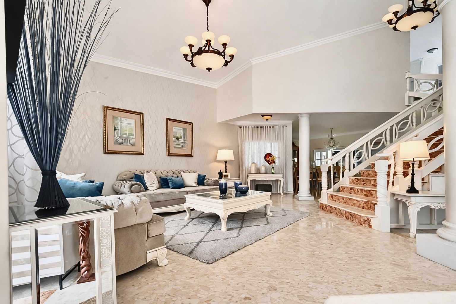 B584E8B2-8D2E-4226-B747-B18FDC6B1ACF