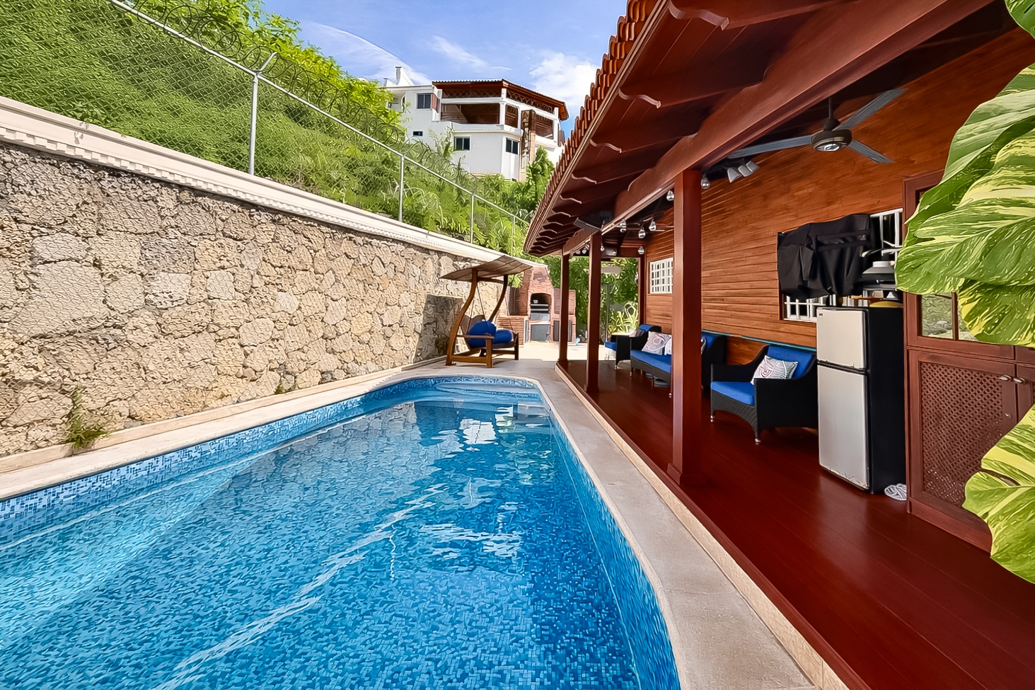 C10706D8-2D8D-4ED1-A442-F91C4957A810